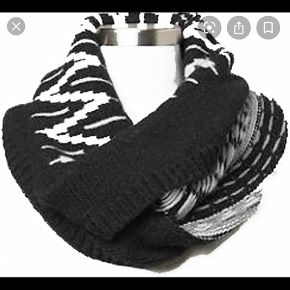 Gap Infinity Scarf Isle Wool Cowl - Picture 1 of 5